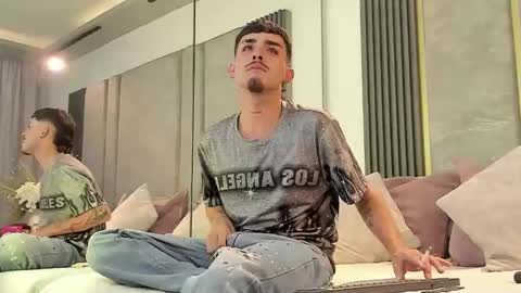 Niko Stone online show from April 17, 6:05 am