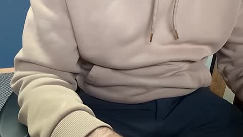 Nineinches online show from February 9, 10:20 am