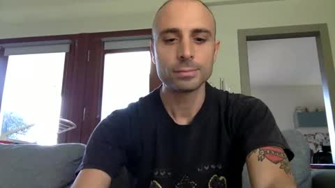 Snapshot of ninni2911 chatting on October 1, 9:35 am ninni2911 online show from October 1, 9:35 am