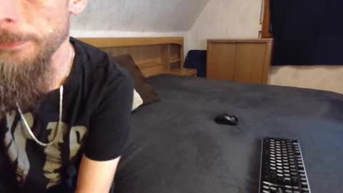 nixan85 online show from December 19, 2:30 am