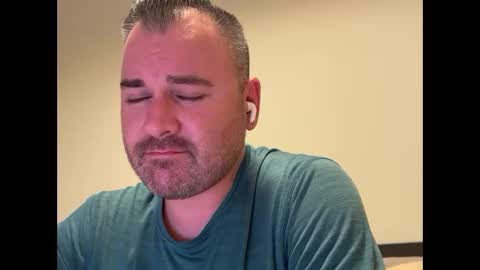 Jason online show from October 19, 8:39 am