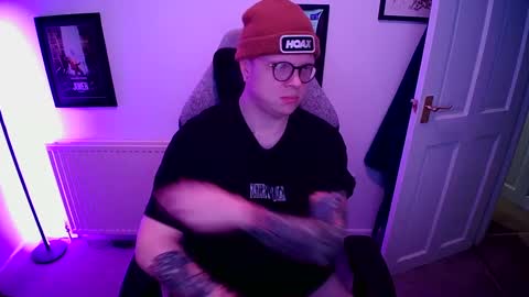 BNate93 online show from March 10, 7:18 pm