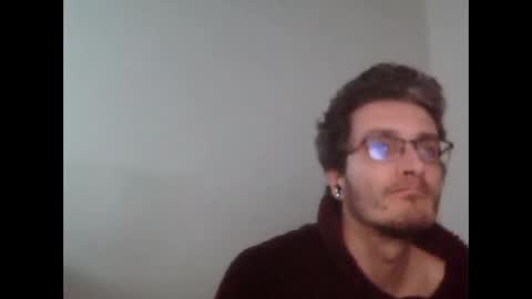 Snapshot of nmcandeias chatting on January 31, 10:42 pm Nuno online show from January 31, 10:42 pm