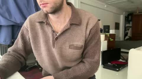 nnatural94 online show from February 10, 7:47 am