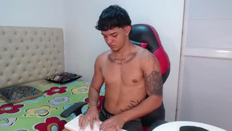 Noah online show from January 13, 5:28 pm