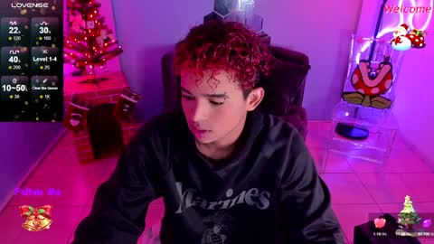 noah_smith04 online show from December 29, 12:12 pm