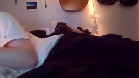 Snapshot of noah_wesley chatting on February 5, 9:15 am Noah Wesley online show from February 5, 9:15 am