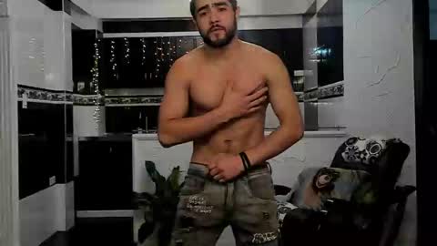 LIAM- noah online show from January 28, 1:05 pm