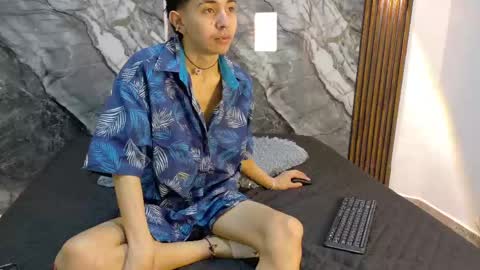    online show from May 30, 11:10 am