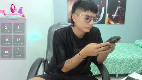 Noha Scott online show from March 11, 10:53 pm