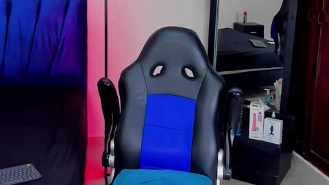 Im Nolan  online show from March 17, 10:01 pm