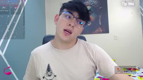 Nolan  online show from December 3, 6:17 pm