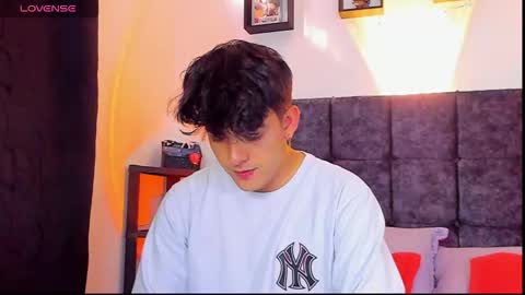 Nolan  online show from October 17, 9:08 pm