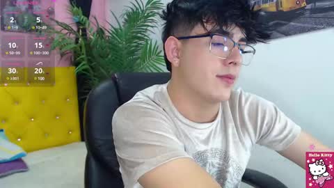 Nolan  online show from February 14, 6:29 pm