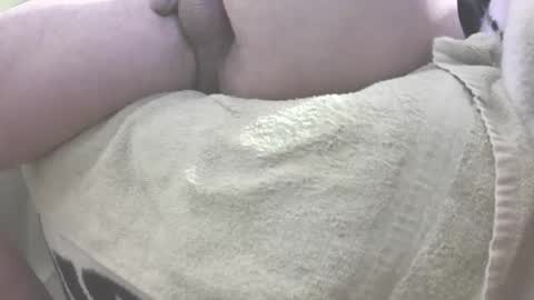 Snapshot of noodledude07 chatting on January 4, 12:16 pm noodledude07 online show from January 4, 12:16 pm