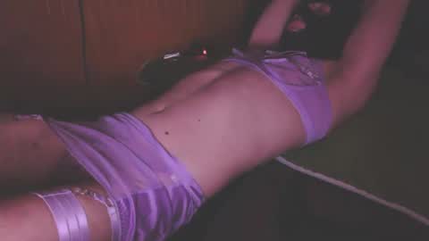 Snapshot of noon_ee chatting on September 19, 5:41 am Noon ee online show from September 19, 5:41 am