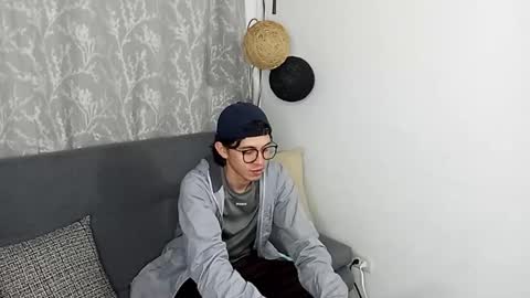 Snapshot of norehg__ chatting on October 21, 11:51 pm Norehg online show from October 21, 11:51 pm