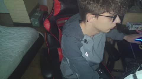 Snapshot of notspace_721128 chatting on January 26, 2:08 pm NotSpace   online show from January 26, 2:08 pm