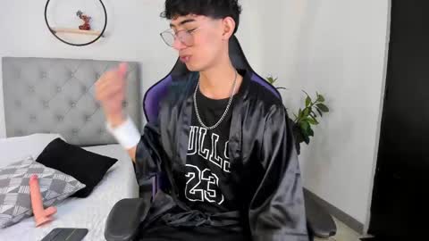 Nova online show from January 26, 3:38 am