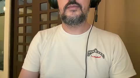 novio_muyalto online show from July 9, 10:46 pm