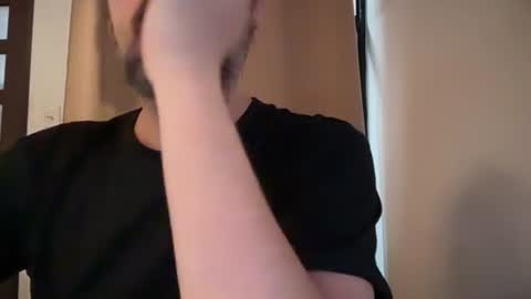 novio_muyalto online show from July 17, 8:59 pm