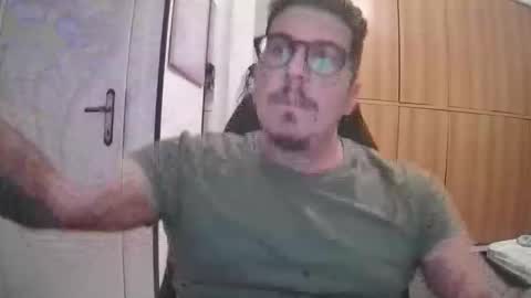 nuotatore90 online show from September 15, 7:59 pm