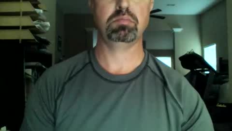 nvrenuff1979 online show from February 27, 12:39 pm