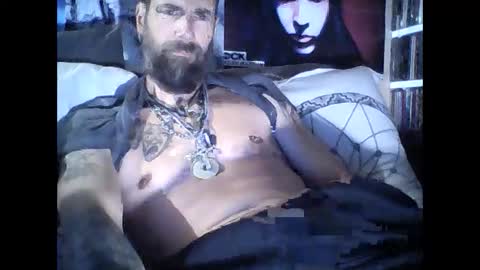oedipe666cam online show from December 12, 3:37 pm