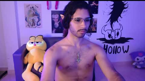 Zack online show from February 25, 4:57 am