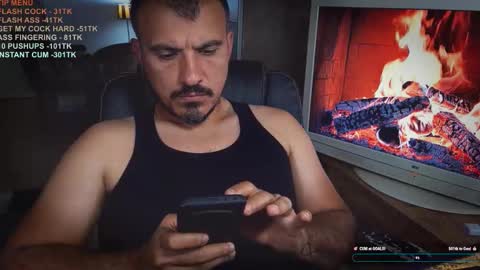 officeman7 online show from September 29, 6:37 pm