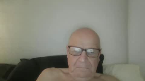 oggi95 online show from April 17, 6:27 am