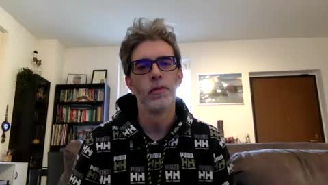 Snapshot of oggs48 chatting on December 3, 11:43 am oggs48 online show from December 3, 11:43 am