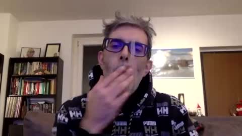 Snapshot of oggs48 chatting on January 13, 5:44 pm oggs48 online show from January 13, 5:44 pm