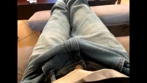 Snapshot of oggs48 chatting on October 12, 3:39 pm oggs48 online show from October 12, 3:39 pm