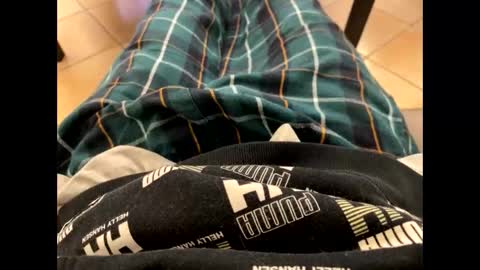 Snapshot of oggs48 chatting on October 30, 1:01 pm oggs48 online show from October 30, 1:01 pm