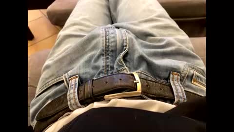 Snapshot of oggs48 chatting on October 16, 4:59 pm oggs48 online show from October 16, 4:59 pm