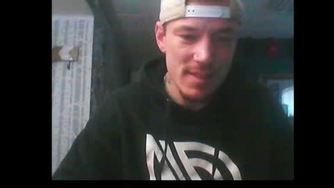 who dares  toss me some  tips lets have fun online show from December 23, 11:06 pm