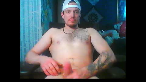 who dares  toss me some  tips lets have fun online show from January 23, 9:18 pm