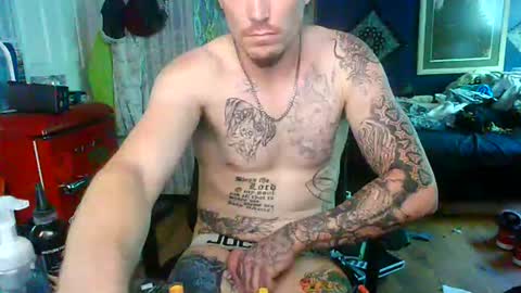 who dares  toss me some  tips lets have fun online show from April 29, 5:30 pm