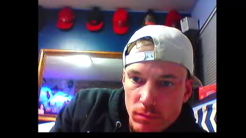 who dares  toss me some  tips lets have fun online show from December 3, 8:47 am