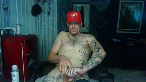 who dares  toss me some  tips lets have fun online show from October 26, 12:45 am