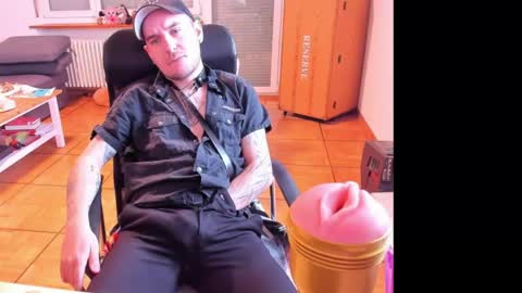 Chris online show from April 29, 1:27 pm