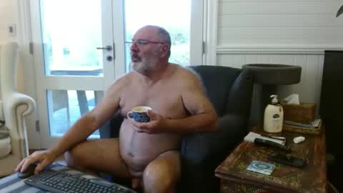 Ohjonny online show from April 28, 2:27 am