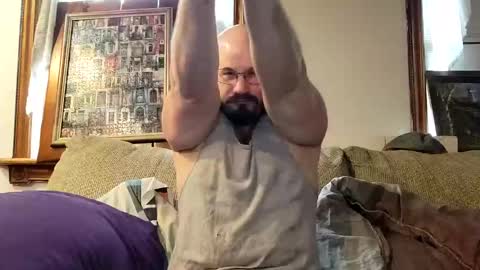 oknpc online show from January 4, 2:46 pm