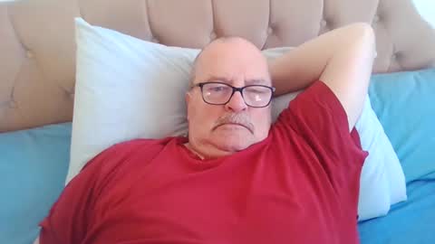 old_fkr online show from December 19, 10:34 am