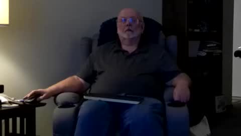 old_guy111 online show from May 25, 2:29 am
