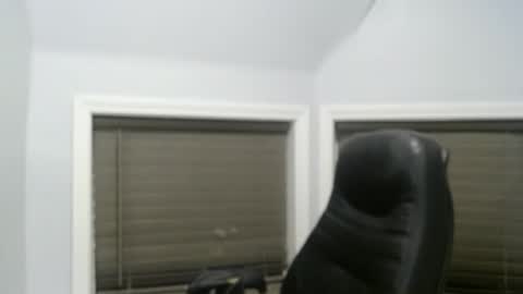 oldguybigd online show from November 28, 7:22 am