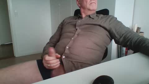 oldth online show from February 14, 12:14 pm