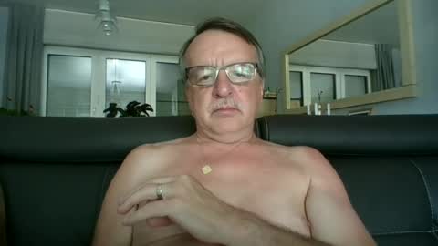 oldtimer160162493 online show from June 22, 1:37 pm
