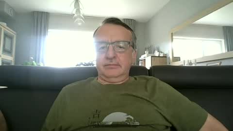 oldtimer160162493 online show from June 12, 1:09 pm